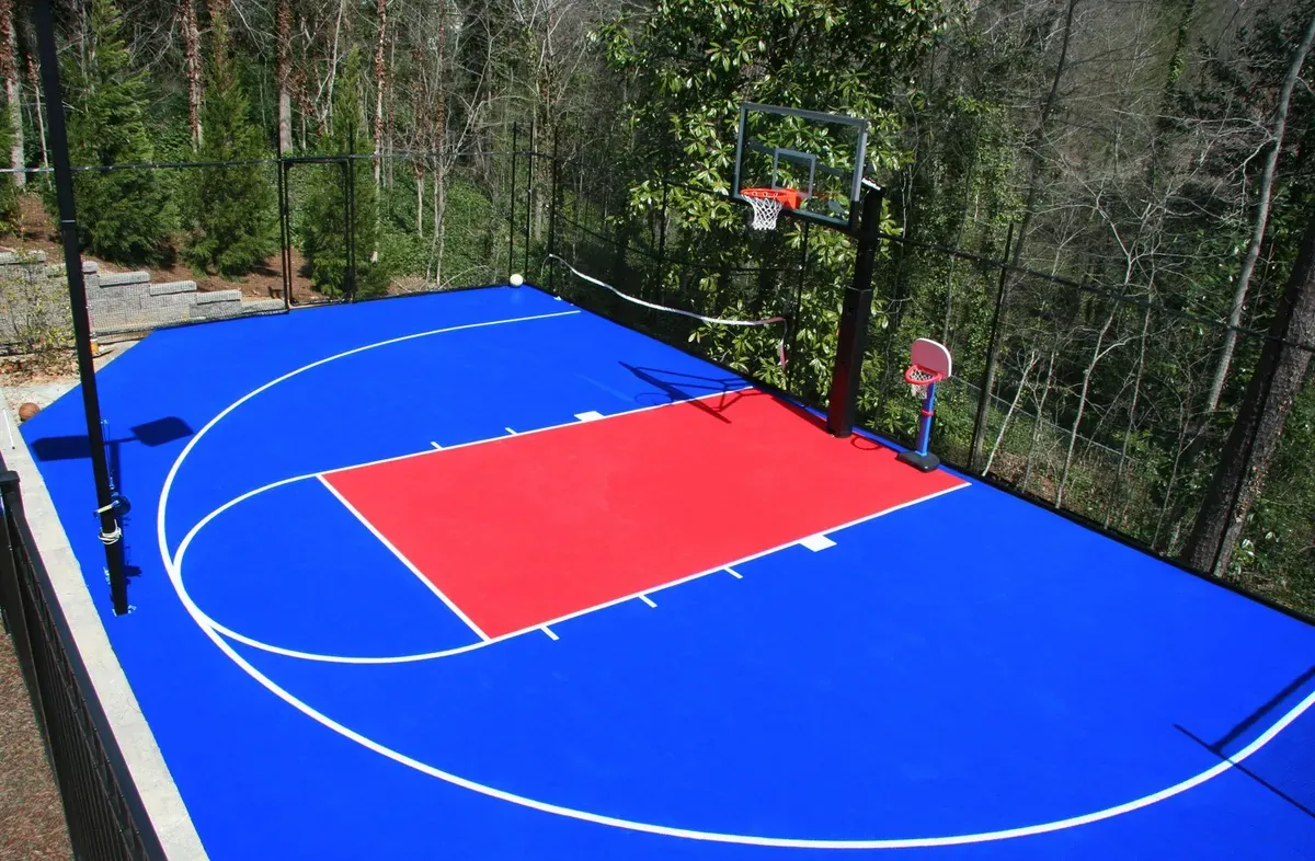 Court with crisp line markings applied in production